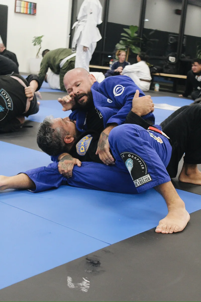 MAKO JIU-JITSU & KICKBOXING facility image