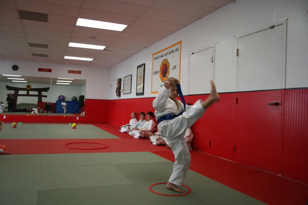 SETTING SUN DOJO facility image