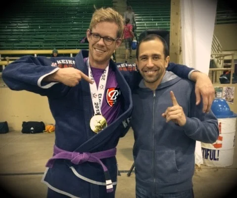 Busy BJJ facility image