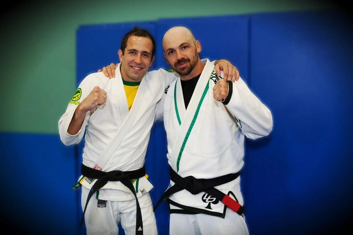 Busy BJJ facility image