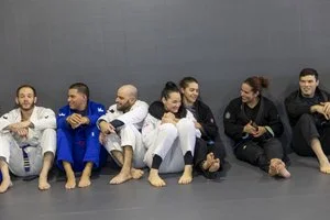 305 Grappling facility image