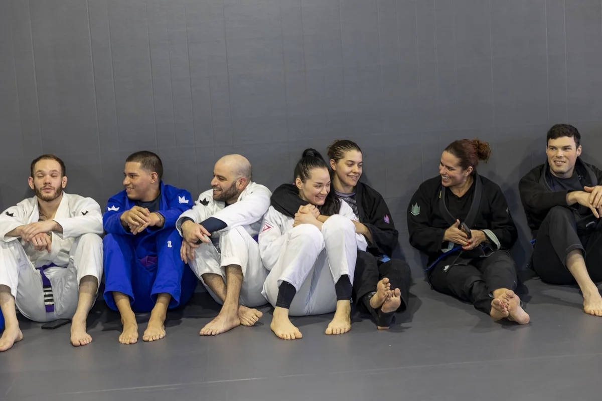 305 Grappling facility image