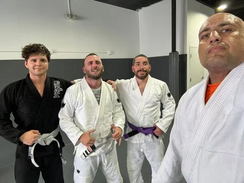 305 Grappling facility image