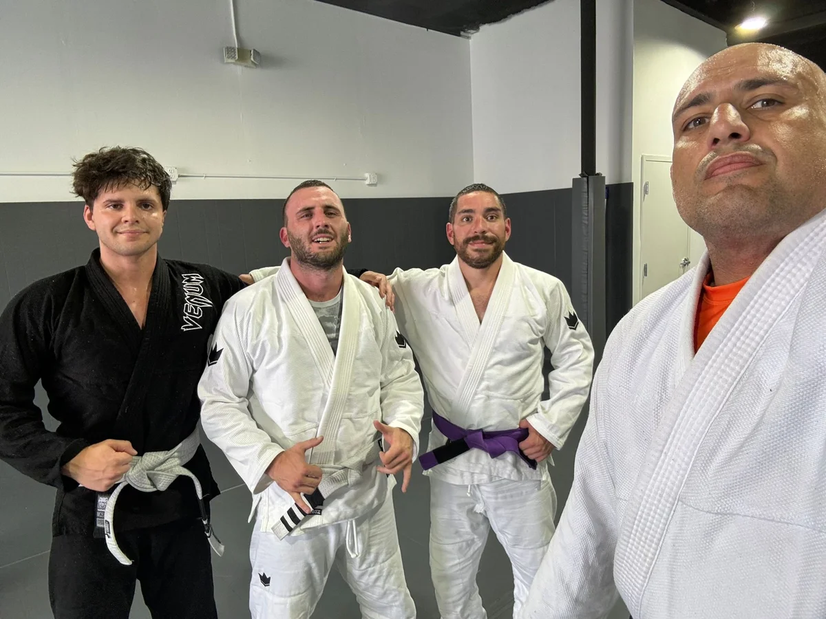 305 Grappling facility image