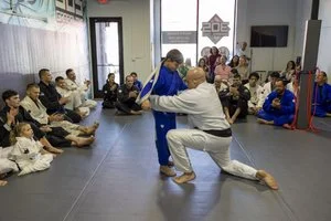 305 Grappling facility image