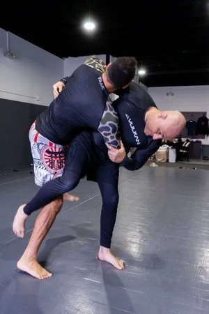 305 Grappling facility image