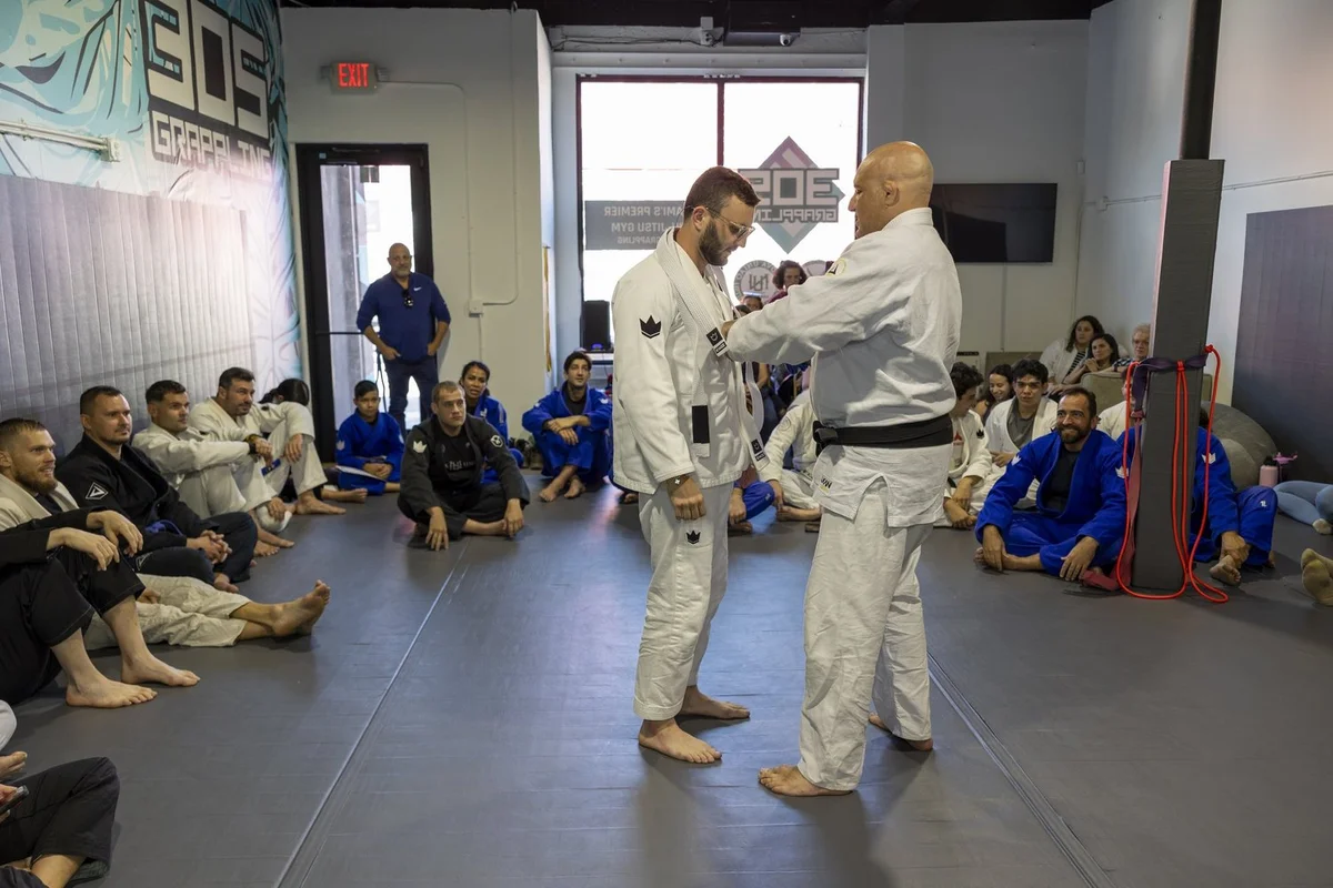 305 Grappling facility image