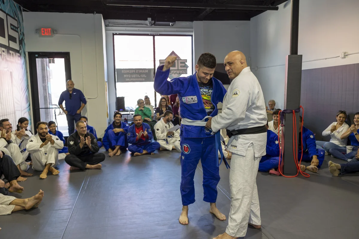 305 Grappling facility image