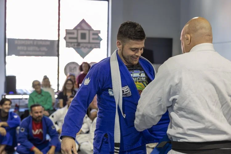 305 Grappling facility image