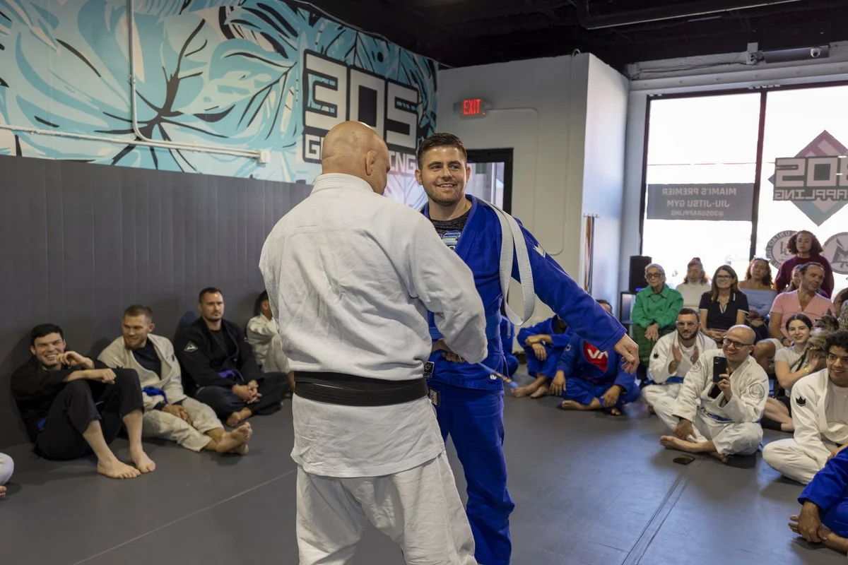 305 Grappling facility image