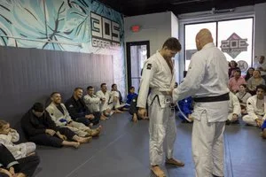 305 Grappling facility image