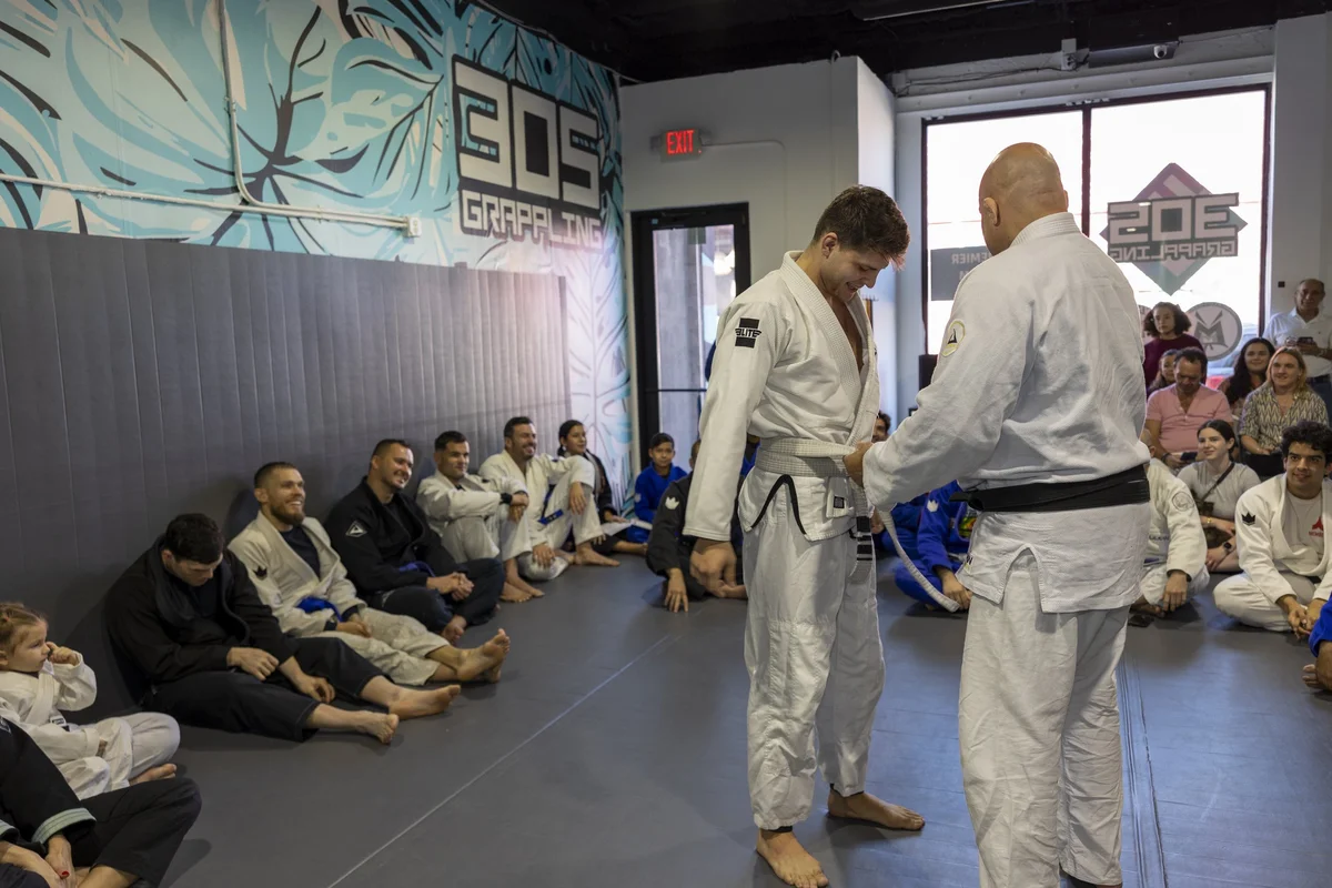 305 Grappling facility image