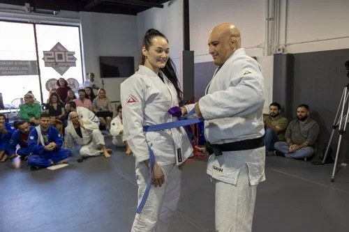 305 Grappling facility image