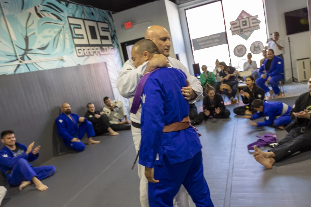305 Grappling facility image