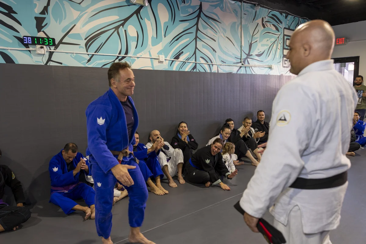 305 Grappling facility image
