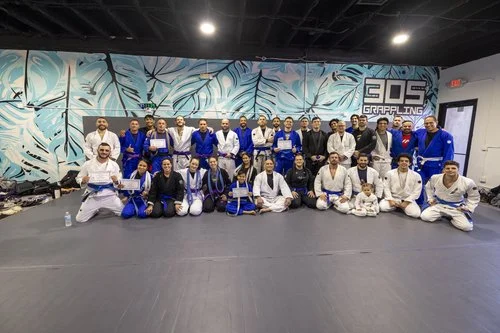 305 Grappling facility image