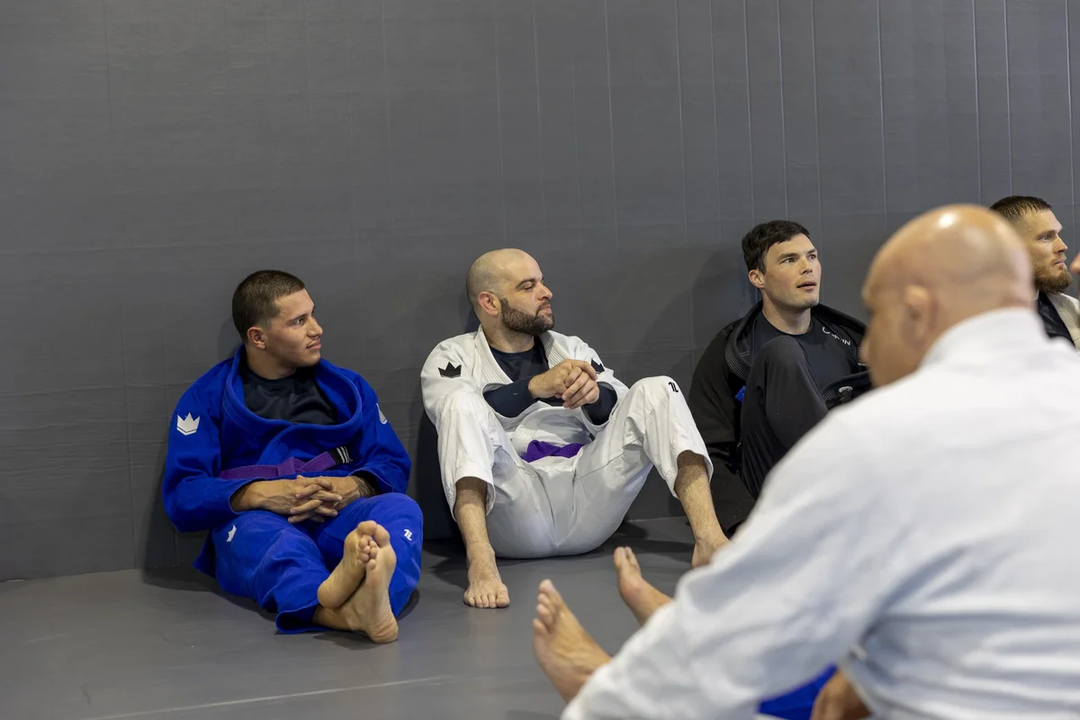 305 Grappling facility image
