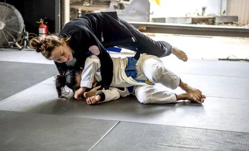 ROOTS JIU JITSU HAWAII academy photo
