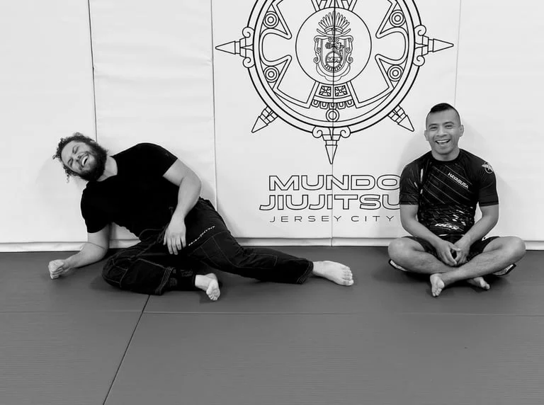 Mundo BJJ academy logo