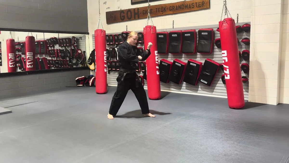 Dragon Gym Martial Arts & Fitness facility image