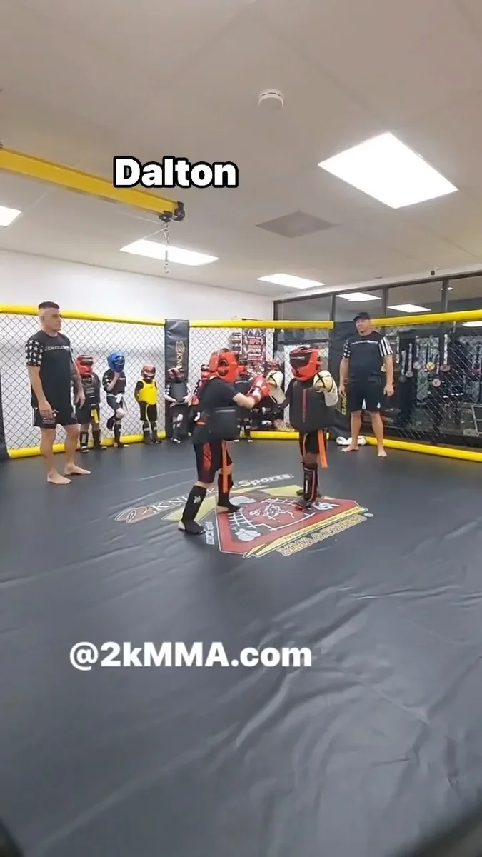 2KnuckleSports MMA & Fitness facility image